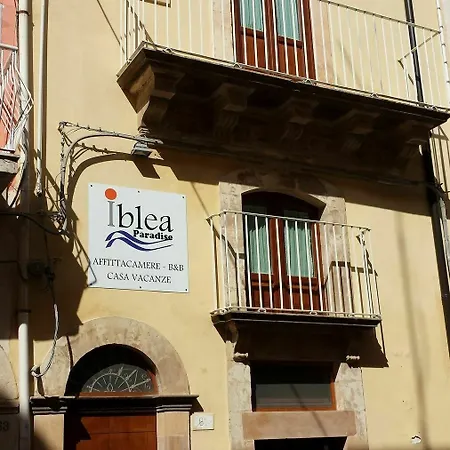 Iblea Paradise Bed & Breakfast 2*