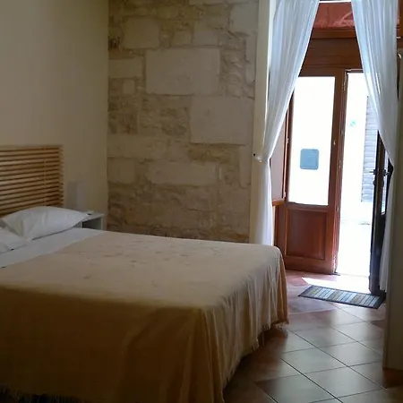 Iblea Paradise 4* ラグーザ