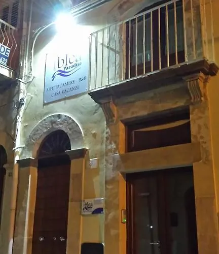 Iblea Paradise לינה וארוחת בוקר