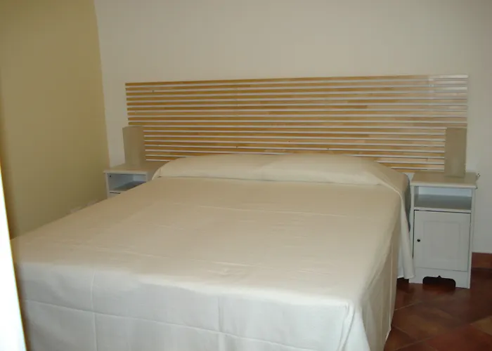 Iblea Paradise לינה וארוחת בוקר 4*