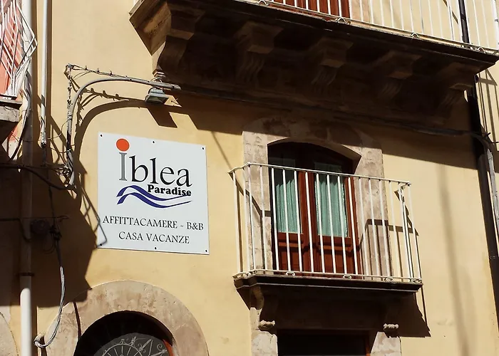 לינה וארוחת בוקר Iblea Paradise